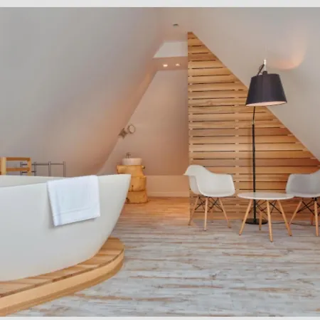 アパート Amazing Big Loft With Seaview 800m To ソポト
