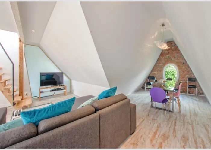 شقة Amazing Big Loft With Seaview 800m To